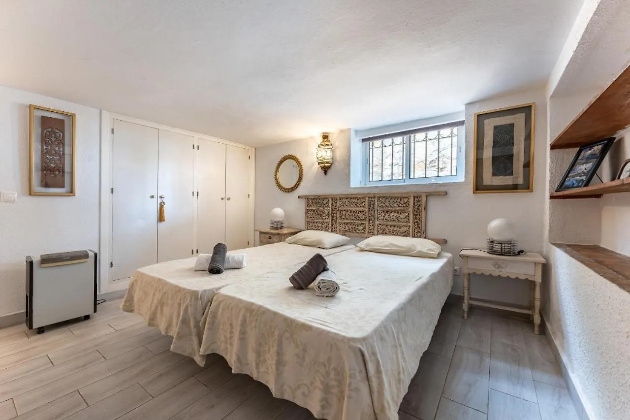 Art Gallery House La Cala De Mijas 0*,  Spanje